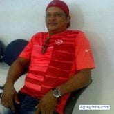 Busco conocer gente. Amigas. El deporte.