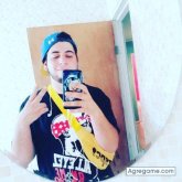 Nada. Busco conocer gente. Conocer. ..