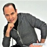 Busco pareja. Mujeres. Frendly.