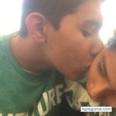 Busco pareja. Mujeres. Uff. Mujeres.