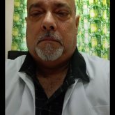 Médico. Busco pareja. Mujeres mayor de