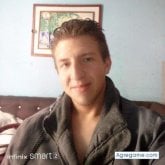 Encuentra Hombres Solteros en Arjona