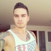 Esrudiante. Amistades para salir y