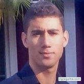 Encuentra Hombres solteros en Davie