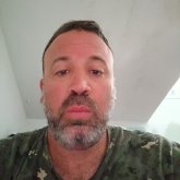 Busco conocer gente. Mujeres sencillas y