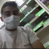 Estudiante. Busco ligar.