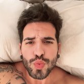 Chatear con ernestoglez de Miramar