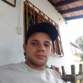 Busco mujer que sean  cariñosa. Soy