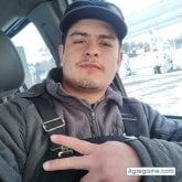 Oil. Busco ligar. Mujeres. Una persona