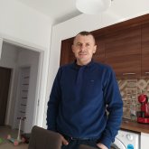 Un mujer serio y cariniosa. Buoinas