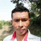 Busco pareja. Una mujer cariñosa.