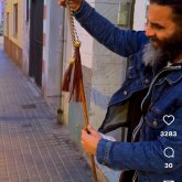 Empleado. Busco mujeres agradables.