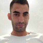 Pasarlo bien y conocer gente. Soltero