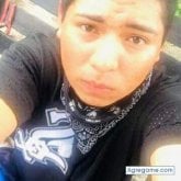 Busco ligar. Una mujer. Cómo un amigo