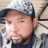 Mujer para relación seria. Una persona