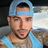 Estudiante. Mujeres guapas. Quiero