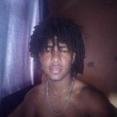 Con que tengan más de 18 años me