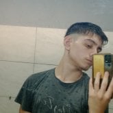 Estudiante. Amistades o pareja o lo que