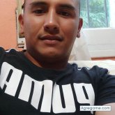 Busco: Gente nueva Me defino: Alegre , compañero 