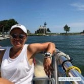 Mujeres solteras en Danbury