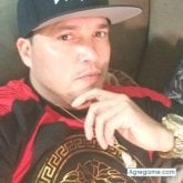 Encuentra Hombres solteros en Miami
