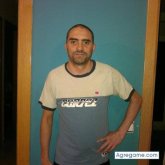 Encuentra Hombres solteros en Tona
