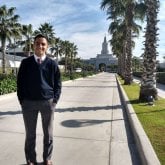 Editor. Busco conocer gente.