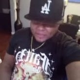 Lo que surja algo formal. Buena persona