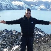 Busco conocer gente. Conocer gente.