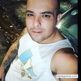 Encuentra Hombres solteros en Puiggari