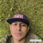 Busco pareja. Mujeres. Respetuoso y