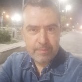 Busco hacer amistades. Una chica