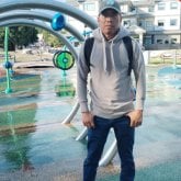 Busco ligar. Hacer amistad, amigas, una