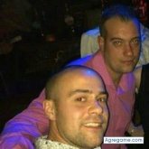 Busco pareja. Mujeres. Simpático. La