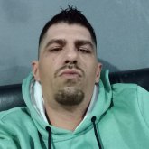 Trabajdor. Busco mujeres sin comrpomiso.