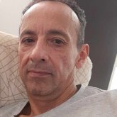 Busco pareja. Mujeres solteras. Persona