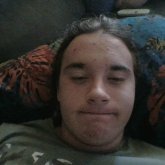 Estudiante. Busco pareja. Descubrelo tu