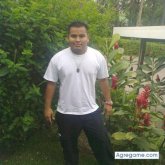 sostituto chico soltero en Escazú