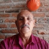 Busco ligar. Mujeres para platicar.