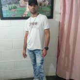 DRG233 chico soltero en Cambao