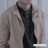 Mathew Hernandez, Chico de Reseda para Chicos en Agregame.