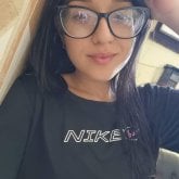 Una persona q me ayude. Me defino como