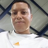 Busco una compañera amistades algo que