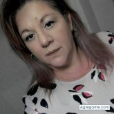 tachyta chica soltera en Santa Uxia Ribeira