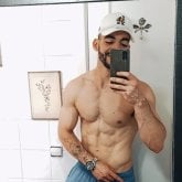 Estoy buscando una chica con la que