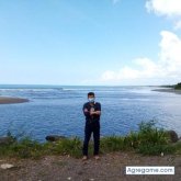 Jalmon chico soltero en Parrita