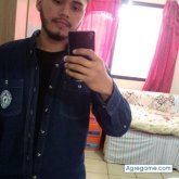 Estudiante. Busco chatear. Amigas. ..