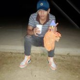 Busco conocer gente. Amistad. Cariñoso.