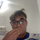 Mujeres guapas amables. Guapo amable