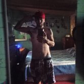 Operario. Busco pareja. Compañía